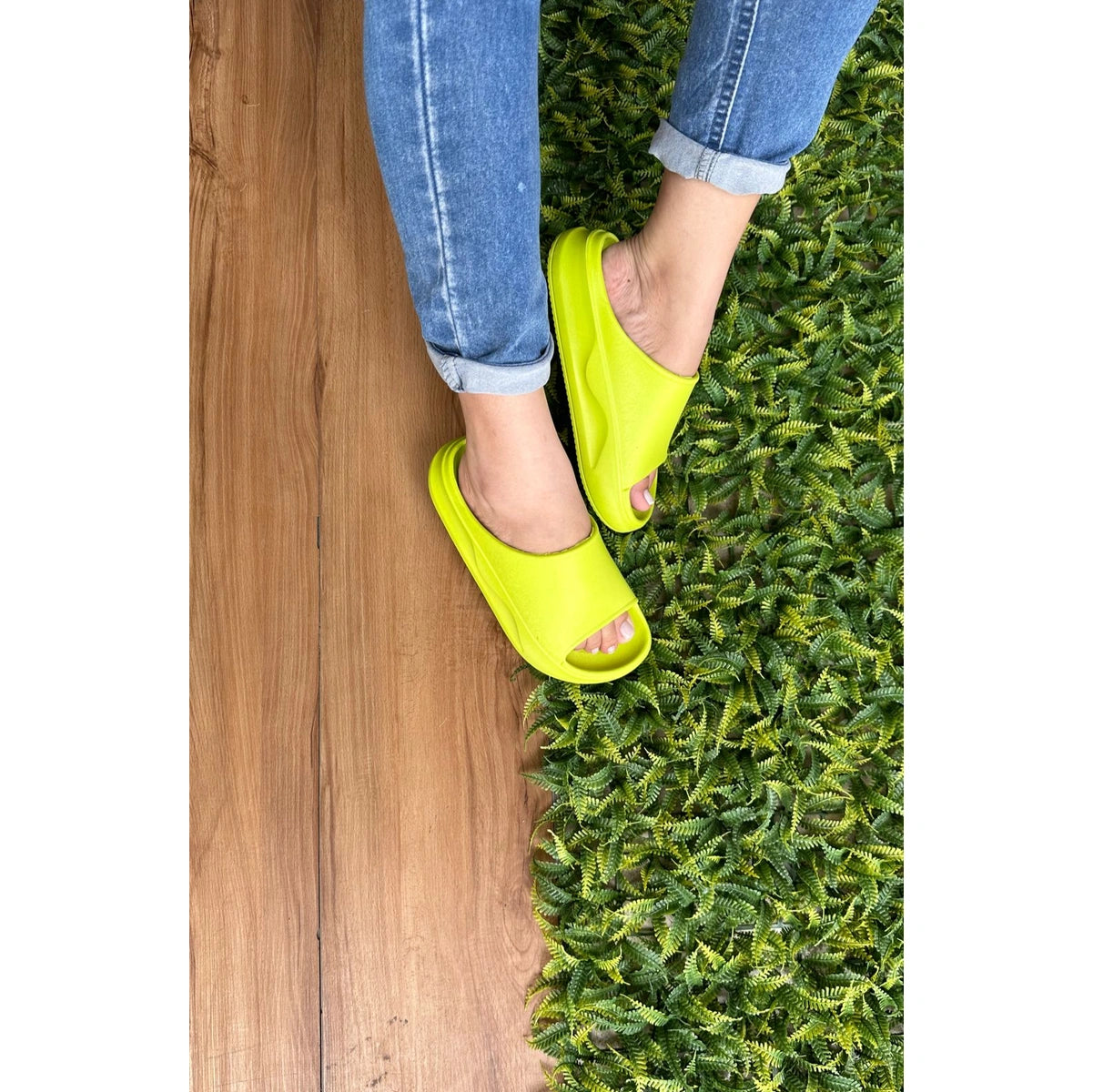 Chinelo Feminino Nuvem Slide Podlinda